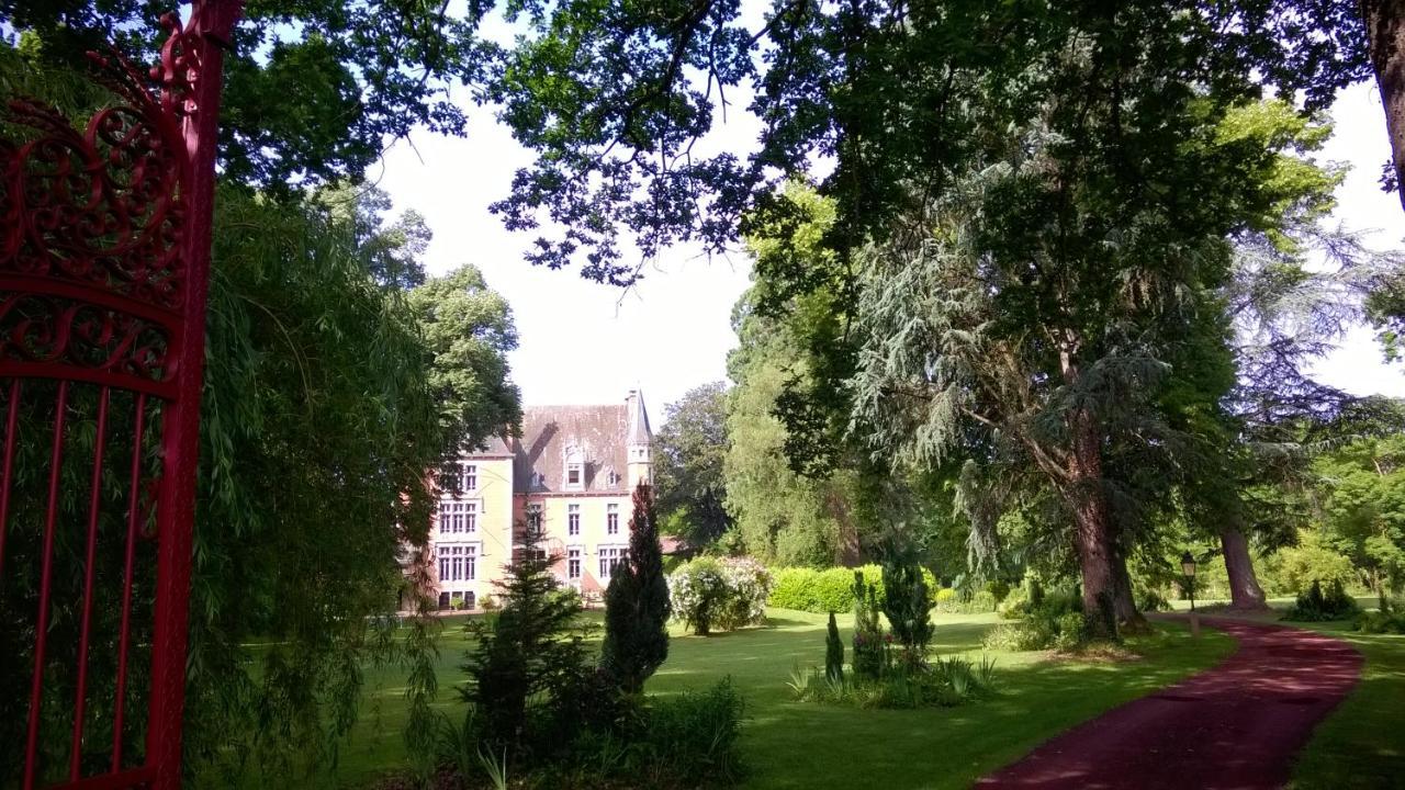Chateau De La Vernede, La Grande Vernede Saint-Remy-de-Chargnat Экстерьер фото