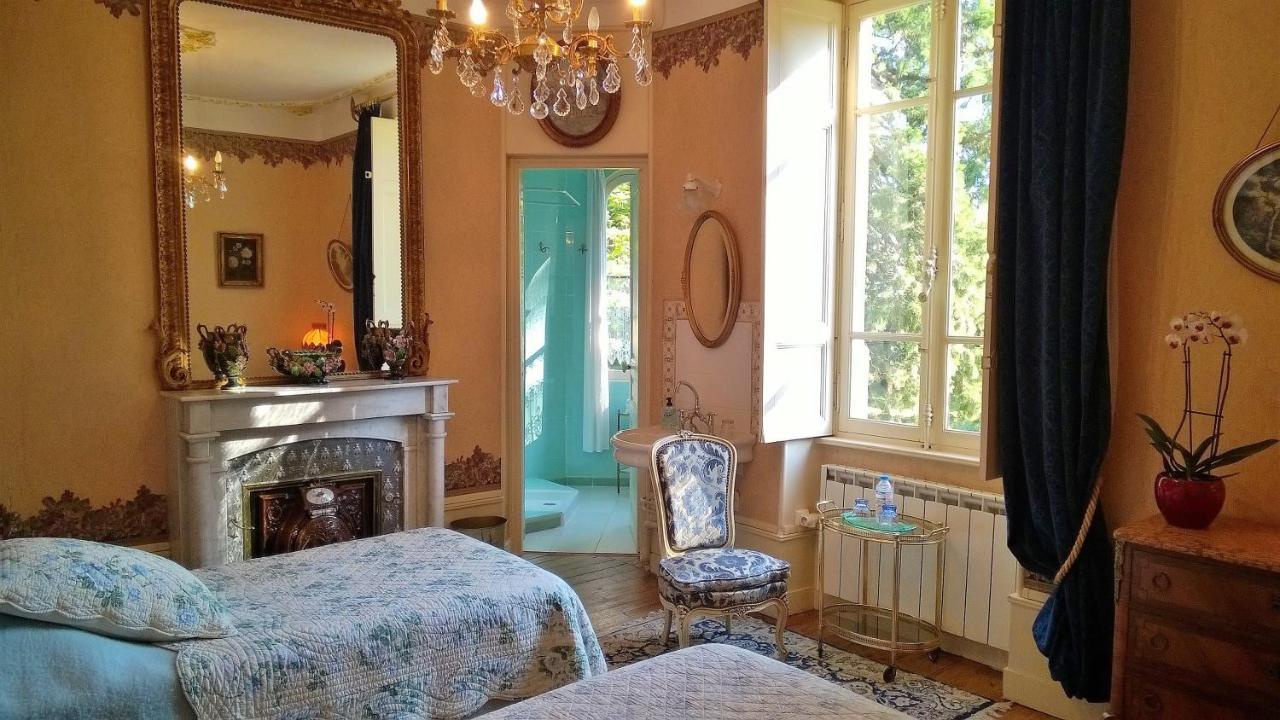 Chateau De La Vernede, La Grande Vernede Saint-Remy-de-Chargnat Экстерьер фото