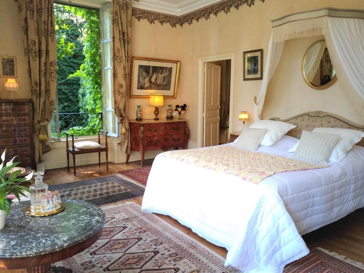 Chateau De La Vernede, La Grande Vernede Saint-Remy-de-Chargnat Экстерьер фото
